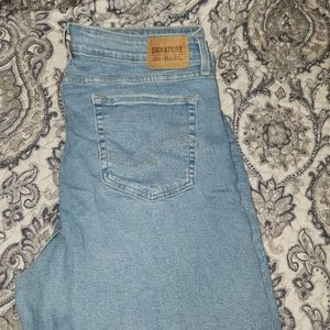 Bundle of 3 pair of Womens Signature by Levi. Size 18w